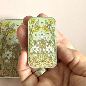 Around the Hive Notions tin