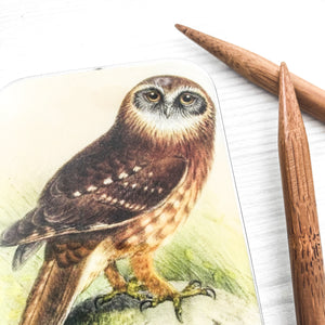 Owl notions tin 2, Stitch marker tin