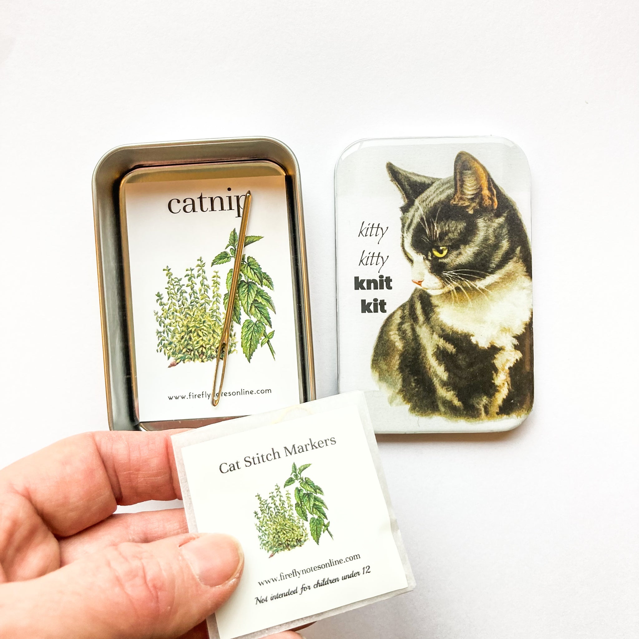 Cat stitch marker tin, cat knit kit (038) - Firefly Notes