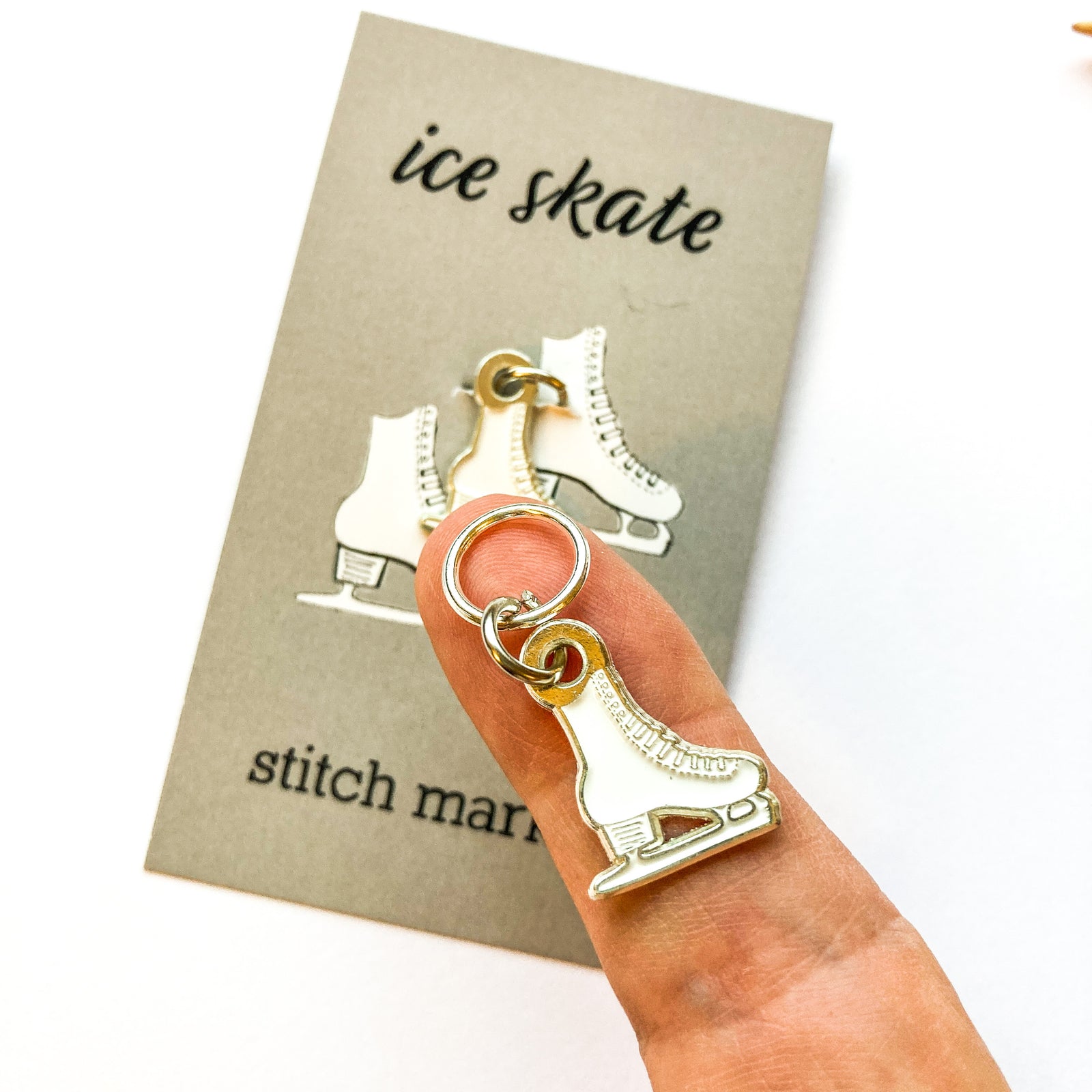 Ice skate stitch marker or progress keeper