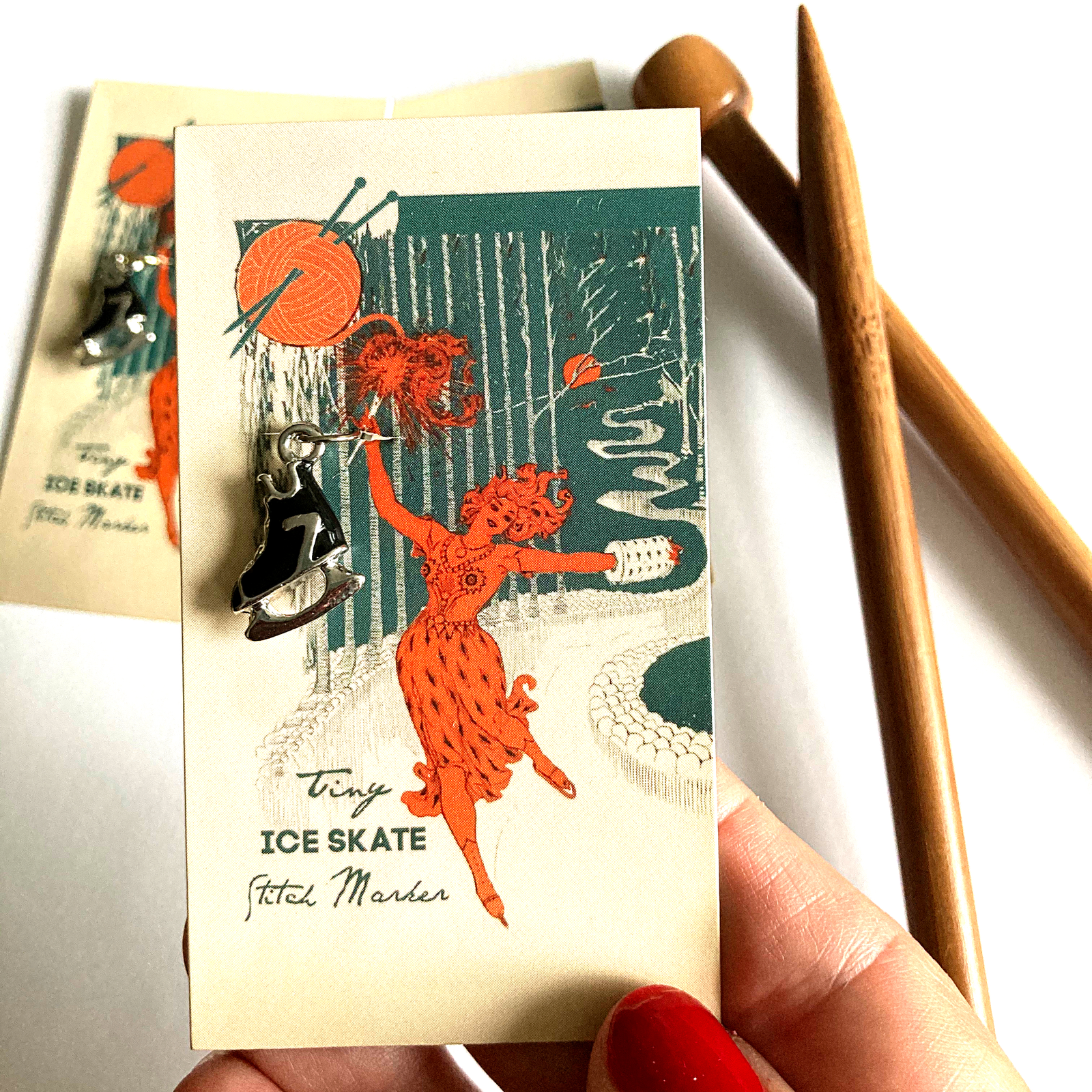 Ice skate stitch marker